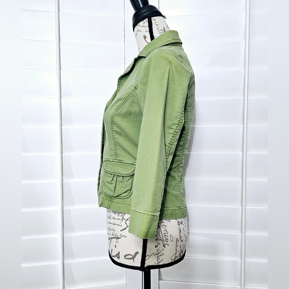 NINE & CO WEEKEND CROPPED STYLE JACKET - Picture 4 of 15